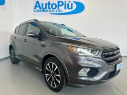 FORD KUGA 2.0 TDCI 150 ST-LINE AWD