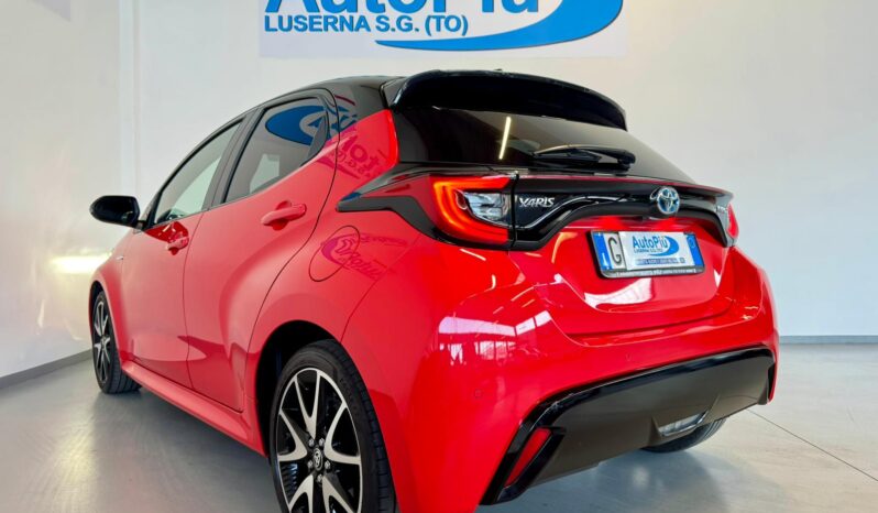 								TOYOTA YARIS 1.5H 92 CV PREMIERE full									