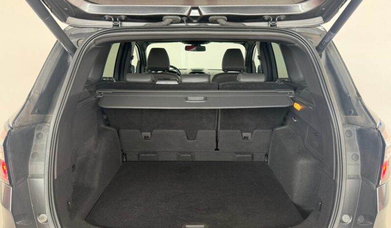 								FORD KUGA 2.0 TDCI 150 ST-LINE AWD full									