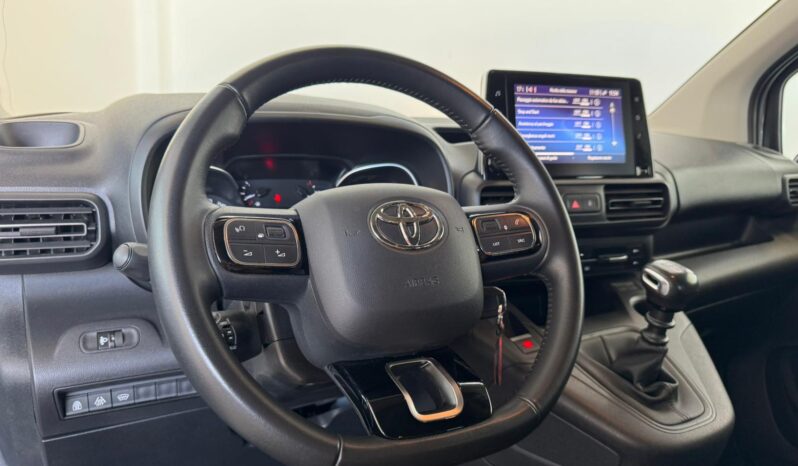 								TOYOTA PROACE CITY VERSO SHORT D full									