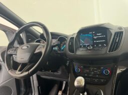 										FORD KUGA 2.0 TDCI 150 ST-LINE AWD full									
