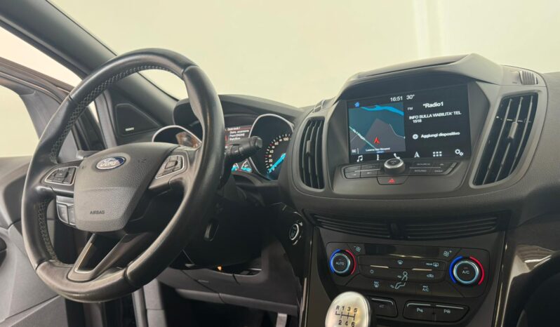 								FORD KUGA 2.0 TDCI 150 ST-LINE AWD full									