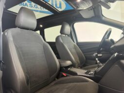 										FORD KUGA 2.0 TDCI 150 ST-LINE AWD full									
