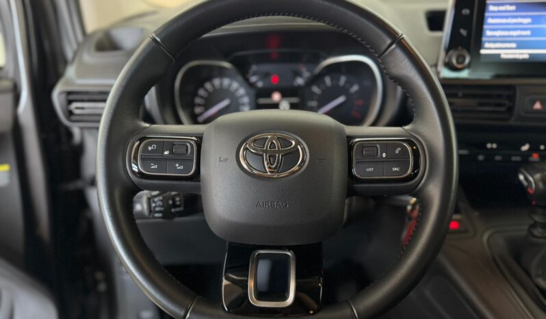 								TOYOTA PROACE CITY VERSO SHORT D full									