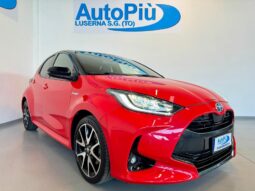 										TOYOTA YARIS 1.5H 92 CV PREMIERE full									