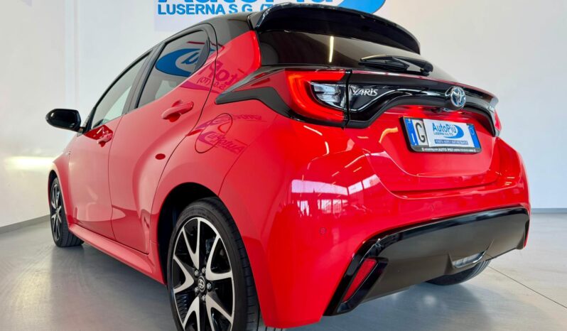 								TOYOTA YARIS 1.5H 92 CV PREMIERE full									