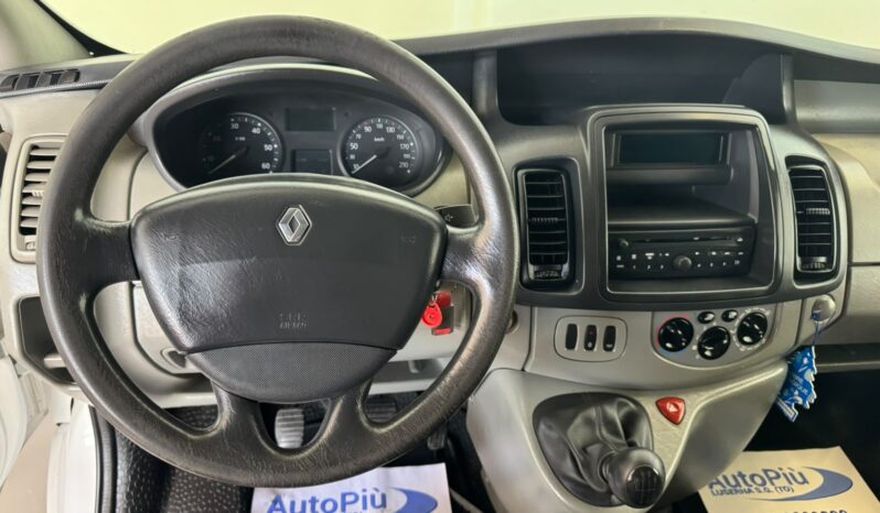 								RENAULT TRAFIC L1H1 2.0 dCi 115 CV full									