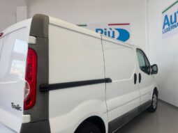 										RENAULT TRAFIC L1H1 2.0 dCi 115 CV full									