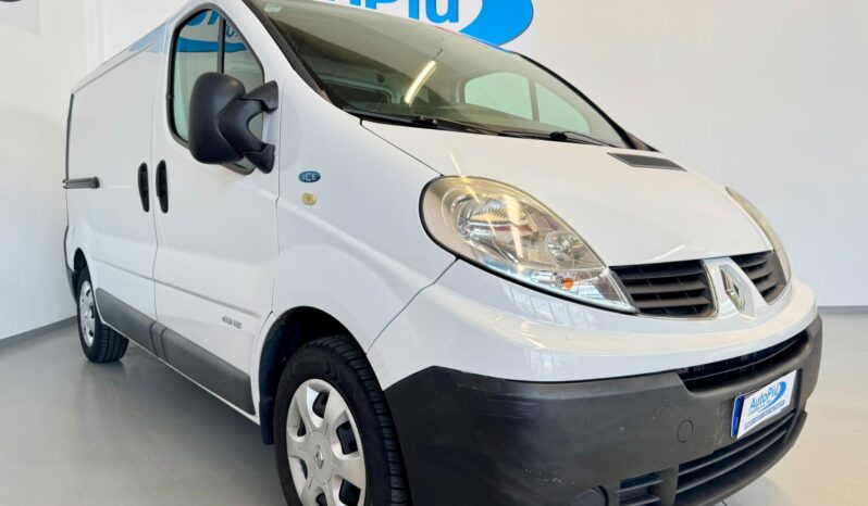 								RENAULT TRAFIC L1H1 2.0 dCi 115 CV full									