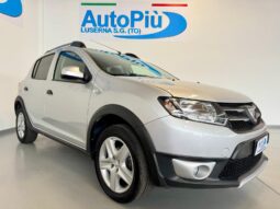 										DACIA SANDERO STEPWAY 1.5 DCI 90 CV full									