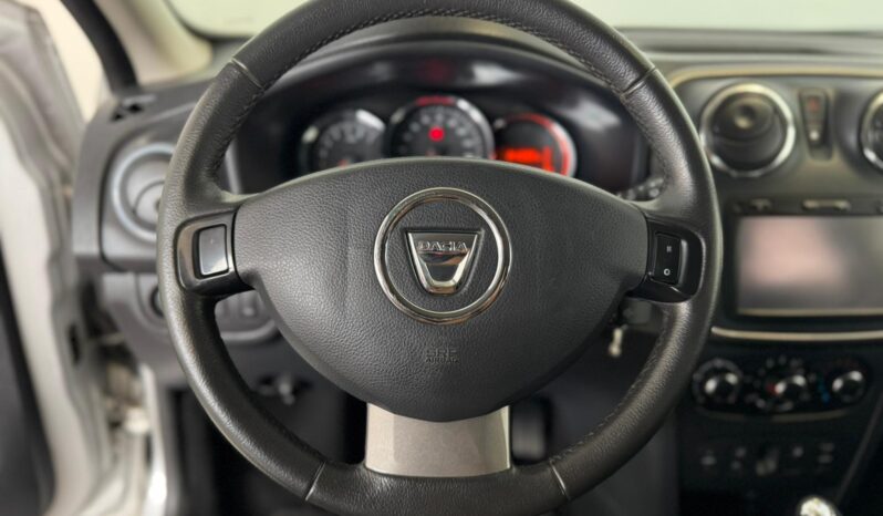 								DACIA SANDERO STEPWAY 1.5 DCI 90 CV full									