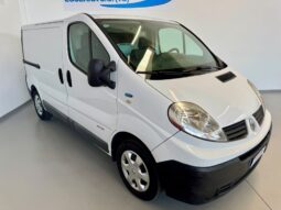 										RENAULT TRAFIC L1H1 2.0 dCi 115 CV full									