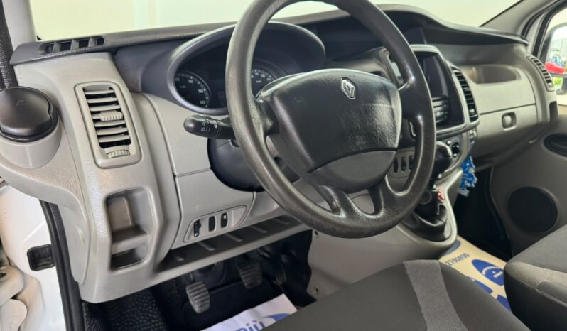 								RENAULT TRAFIC L1H1 2.0 dCi 115 CV full									