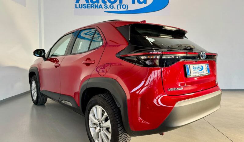 								TOYOTA YARIS CROSS AWD-I full									