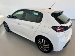 										PEUGEOT 208 ALLURE 1.2 75 CV full									