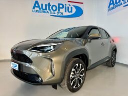										TOYOTA YARIS CROSS AWD-I full									