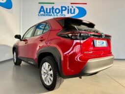 										TOYOTA YARIS CROSS AWD-I full									