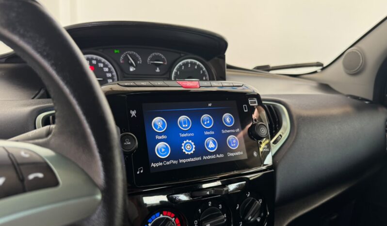 								LANCIA YPSILON GPL ECOCHIC full									