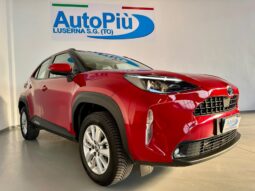 										TOYOTA YARIS CROSS AWD-I full									