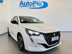 										PEUGEOT 208 ALLURE 1.2 75 CV full									