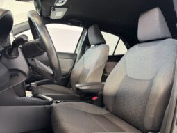 										TOYOTA YARIS CROSS AWD-I full									