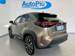 										TOYOTA YARIS CROSS AWD-I full									