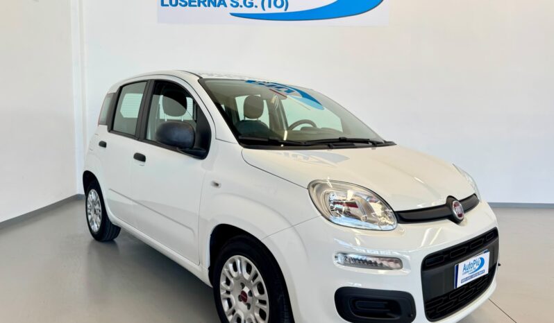 								FIAT PANDA 1.0 HYBRID 70 CV full									
