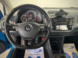 										VOLKSWAGEN UP! 1.0 65 CV full									