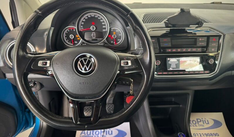 								VOLKSWAGEN UP! 1.0 65 CV full									