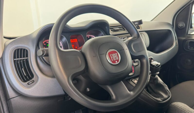 								FIAT PANDA 1.0 HYBRID 70 CV full									