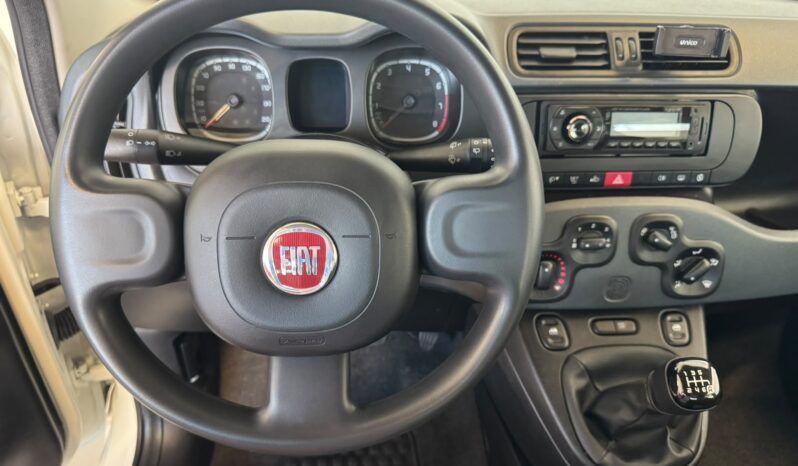 								FIAT PANDA 1.0 HYBRID 70 CV full									