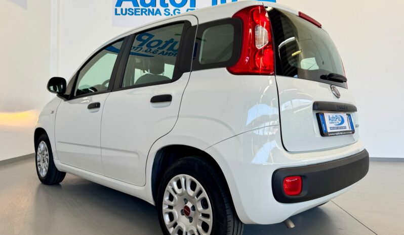 								FIAT PANDA 1.0 HYBRID 70 CV full									