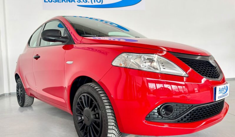 								LANCIA YPSILON 1.2 B/GPL ECOCHIC 69 CV full									