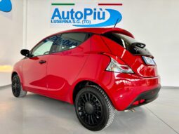 										LANCIA YPSILON 1.2 B/GPL ECOCHIC 69 CV full									