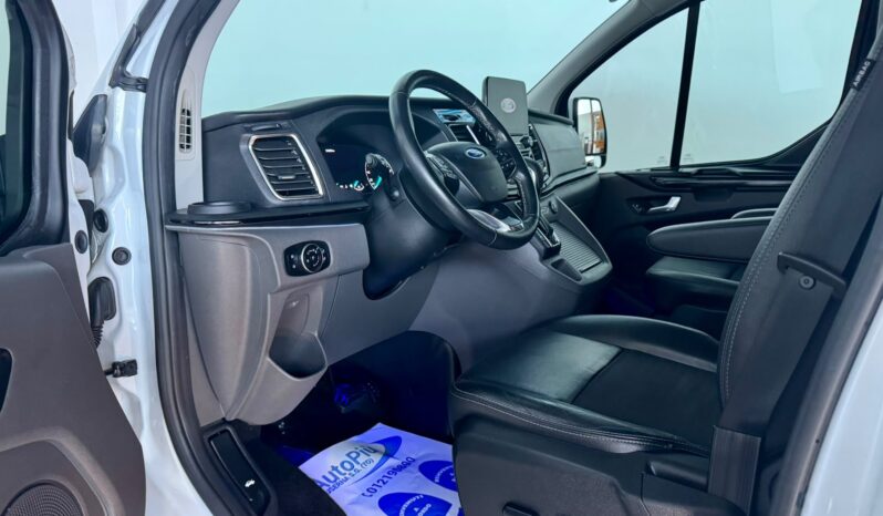 								FORD TOURNEO CUSTOM SPORT 2.0 ECOBLUE 185 CV full									